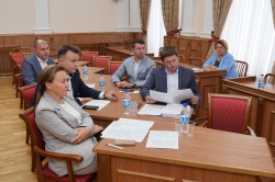 В Барнаульской городской Думе прошло заседание комитета  по городскому хозяйству, градостроительству и землепользованию