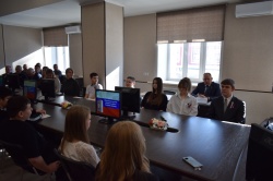 В Индустриальном районе состоялась церемония вручения паспортов юным гражданам России