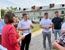 Навстречу жителям: благоустройство мемориала, развитие территорий и контроль подготовки лагерей