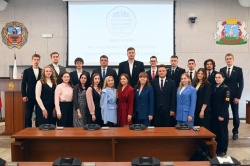 Депутаты городской Думы приняли участие в заседании Молодежного парламента Барнаула