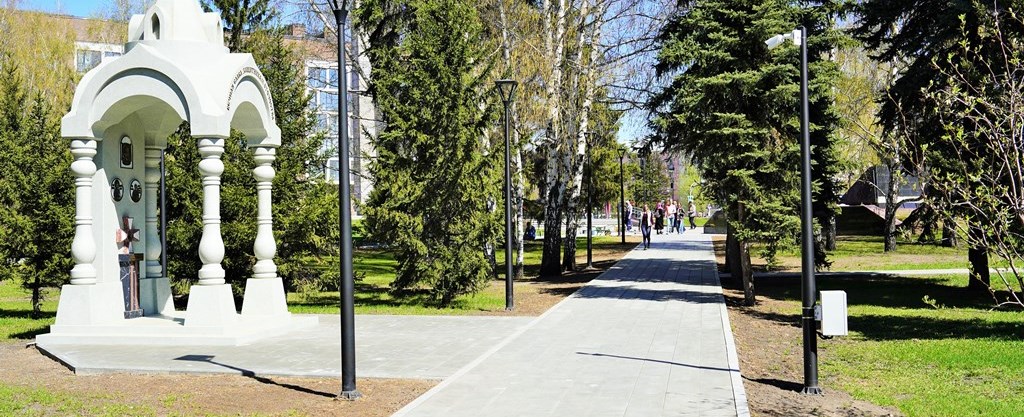 Городские власти оценили готовность Мемориала Славы к празднованию Дня Победы 