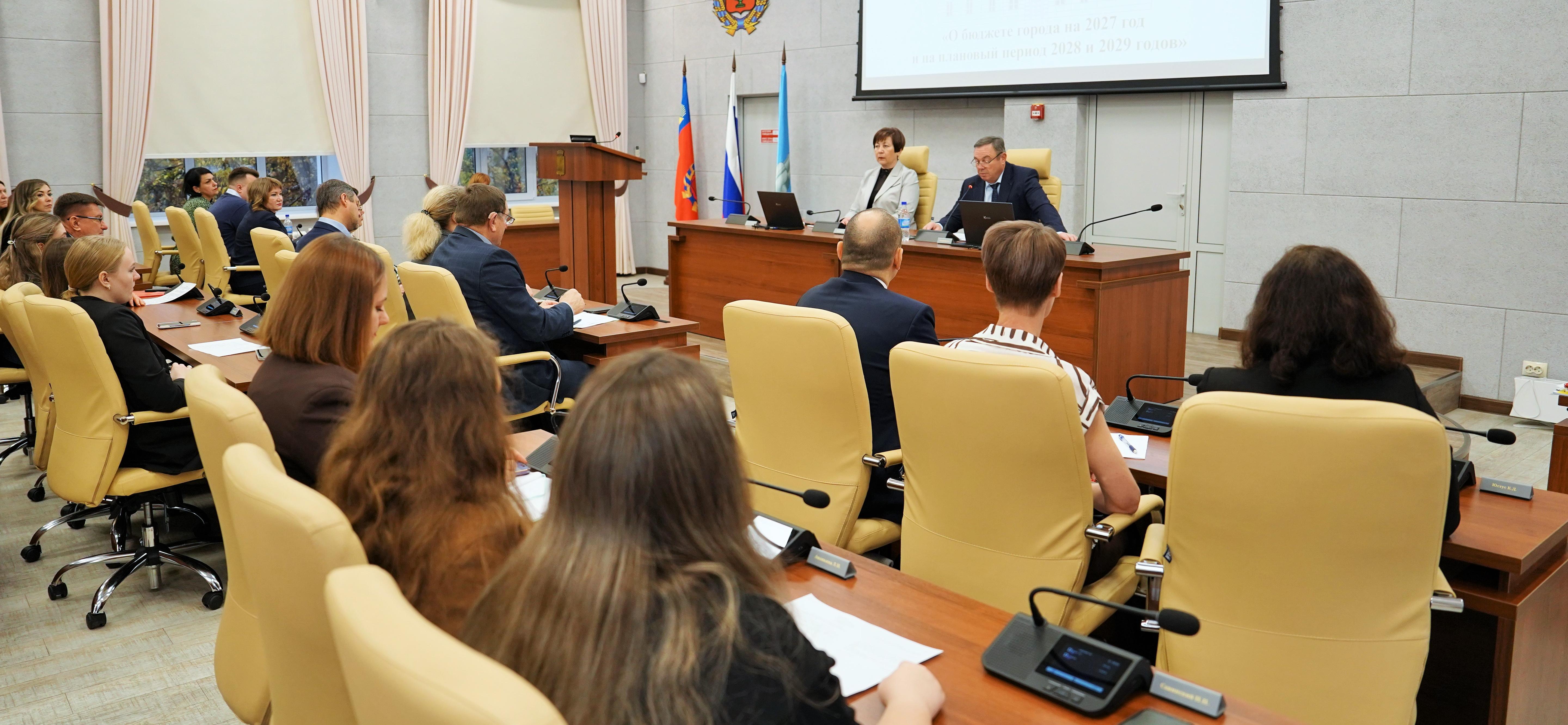В Барнауле прошли публичные слушания по рассмотрению проекта бюджета города