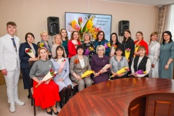 В преддверии Международного женского дня в Барнауле проходят праздничные мероприятия