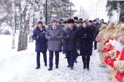 В Барнауле почтили память защитников Отечества 