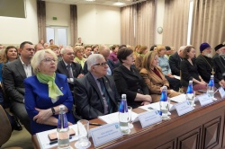 Состоялось совместное пленарное заседание Общественной палаты города и Совета женщин при главе Барнаула 