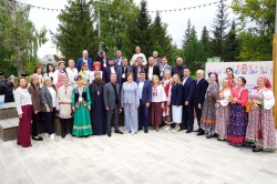 В Барнауле отметили День города фестивалем «Единой семьей живем»