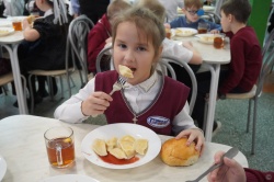 Общественный контроль продолжает работу в образовательных организациях города