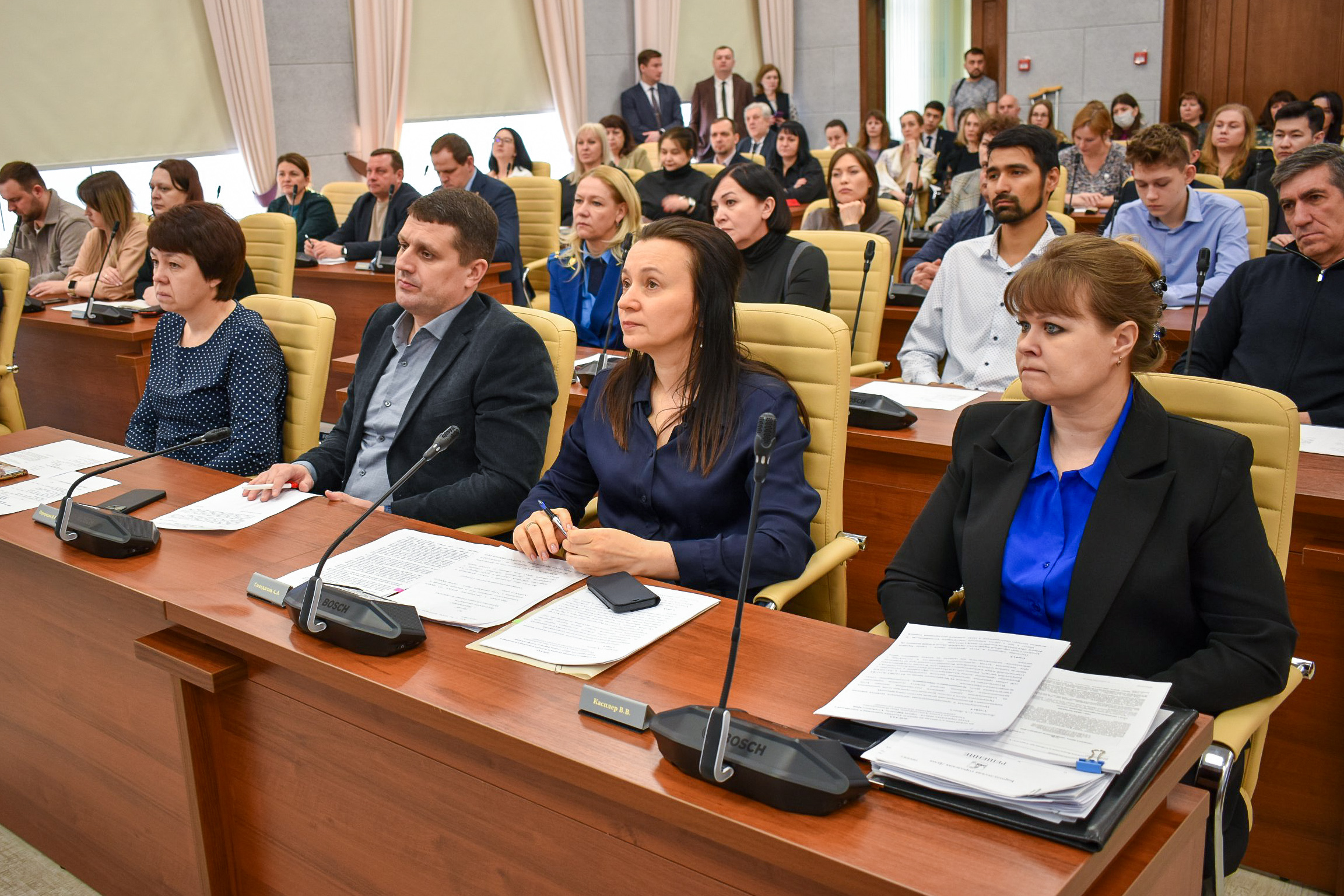 В Барнауле прошли публичные слушания по проекту внесения изменений и  дополнений в Устав города