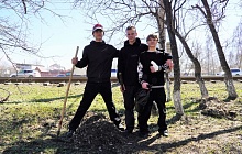 В Барнауле прошел общегородской субботник