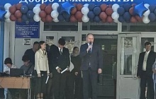 Депутаты городской Думы поздравили барнаульских выпускников с окончанием школы