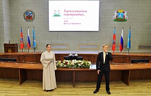 В преддверии профессионального праздника в Барнауле наградили лучших работников отрасли физической культуры и спорта