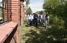В Барнауле расширят парковку у онкологического диспансера «Надежда»