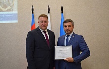В районах Барнаула стартовали торжественные церемонии открытия обновленных Досок Почета