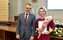 В администрации Барнаула наградили работников дорожного хозяйства и транспорта