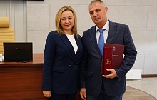 В администрации города прошло торжественное мероприятие по вручению наград