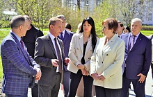 Городские власти оценили готовность Мемориала Славы к празднованию Дня Победы 