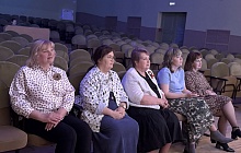 Зрительный зал, танцевальные кружки и патриотическое воспитание: депутаты оценили работу ДК «Октябрьский»