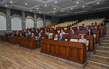 В администрации Барнаула обсудили ход ремонта дорог, безопасность на воде и итоги ЕГЭ