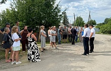 Навстречу жителям: развитие пригорода, контроль ремонта дорог и поддержка общественников
