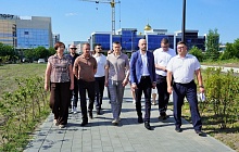 В Барнауле продолжается благоустройство общественного пространства по улице Шумакова